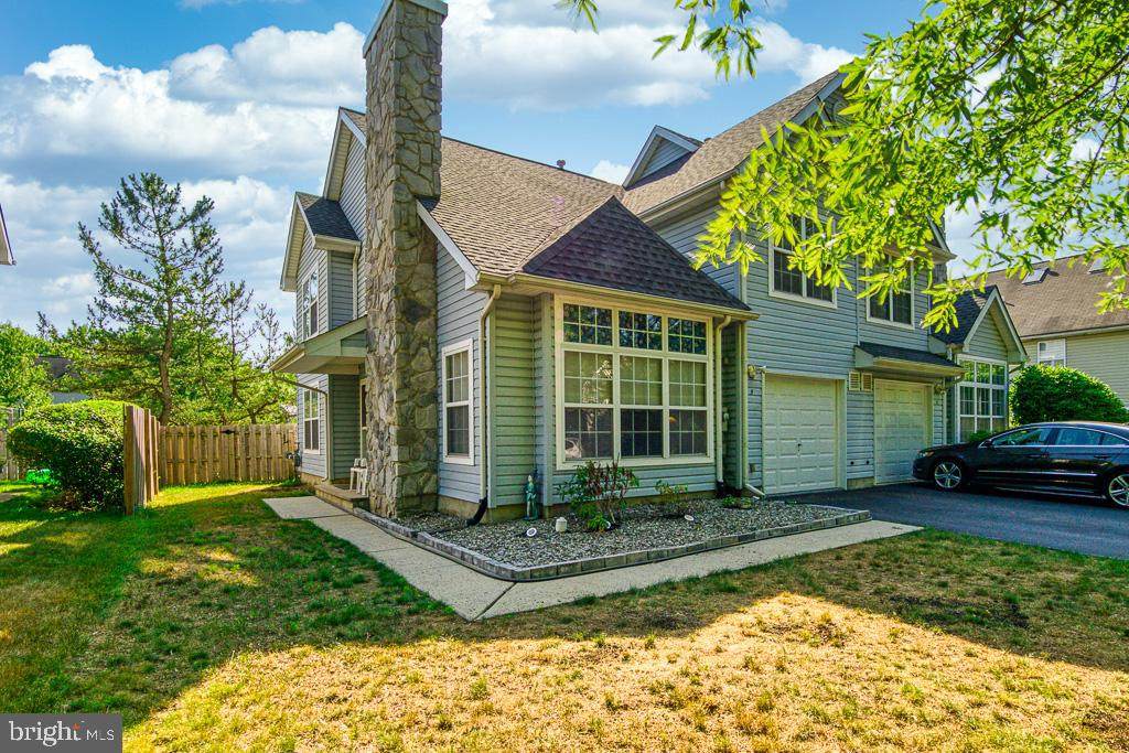 5 Barnsdale Drive - Photo 1