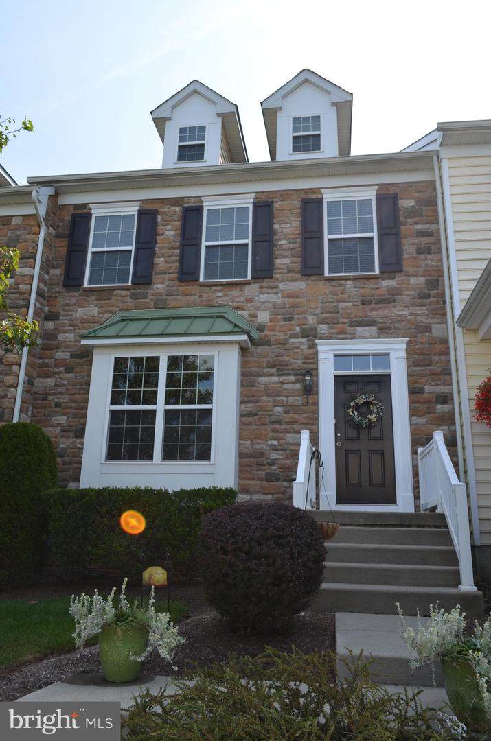 522 Solliday Drive - Photo 1