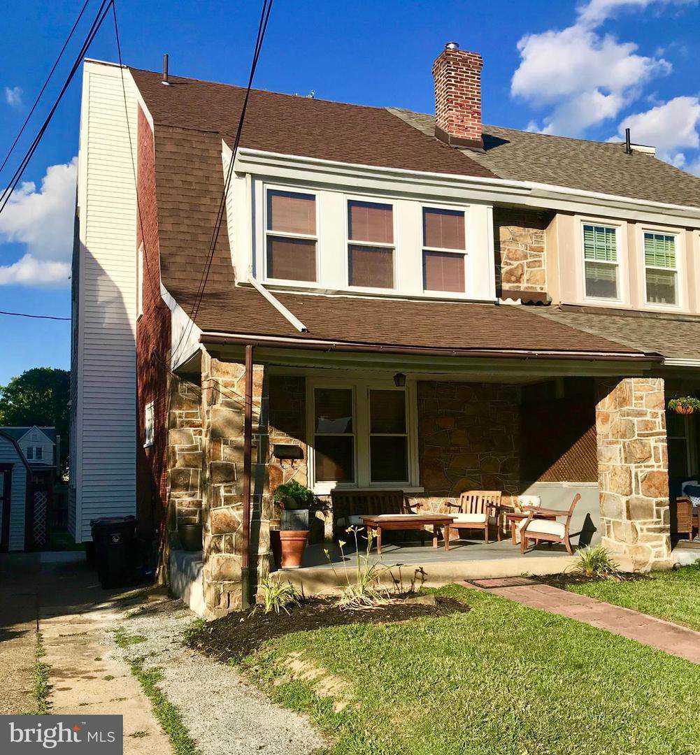 903 24TH Street - Photo 1