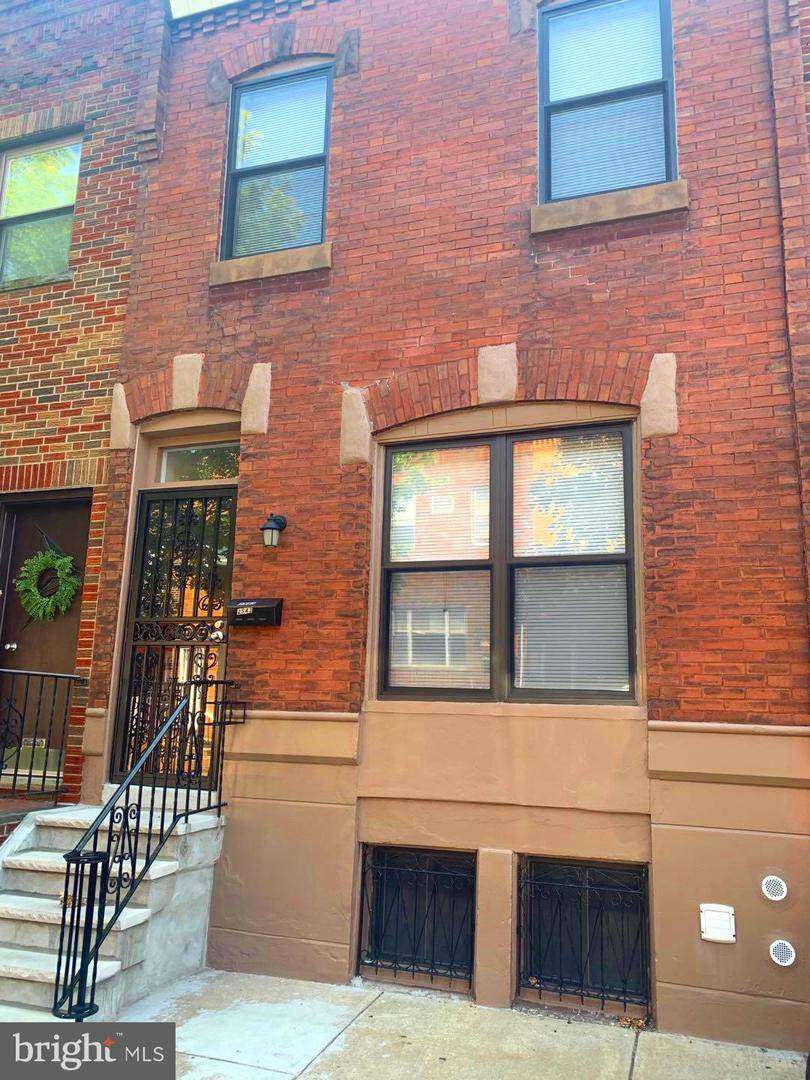 2543 11TH Street - Photo 1