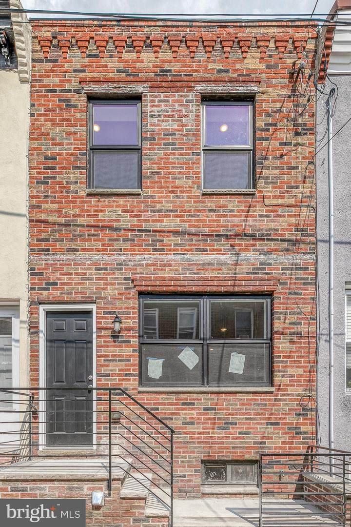 2031 Darien Street - Photo 1