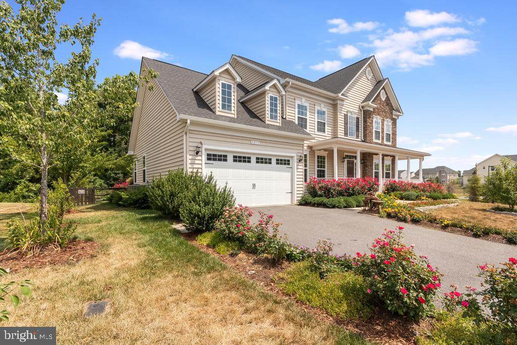 5271 Spinnaker Lane - Photo 1