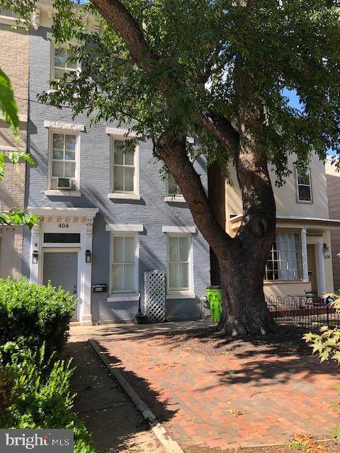 404 Capitol Street - Photo 1