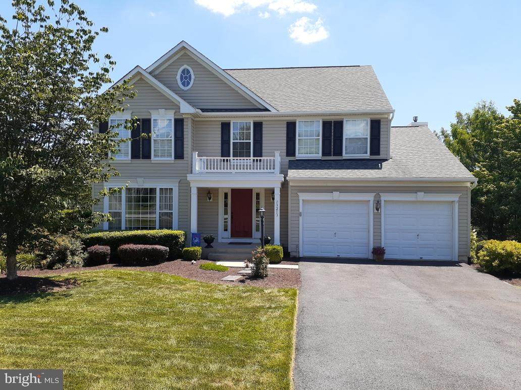 13213 Manor South Drive - Photo 1