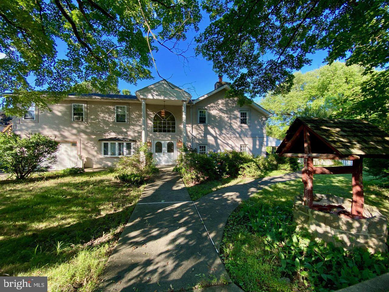 115 Bloomfield Avenue - Photo 1