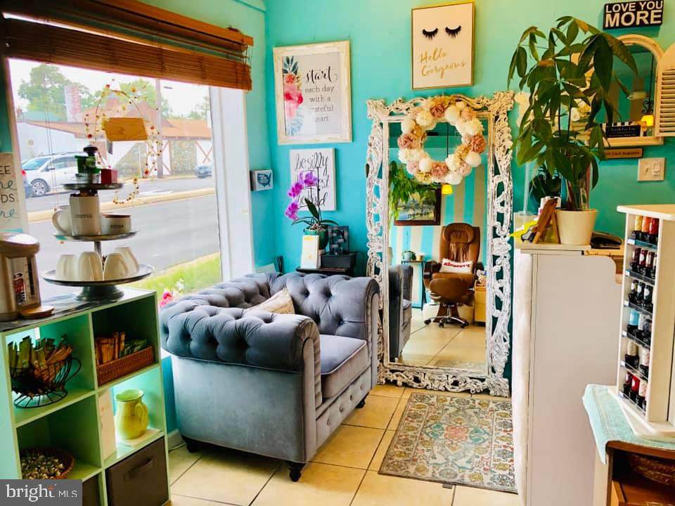 4767 Lee Highway - Photo 1