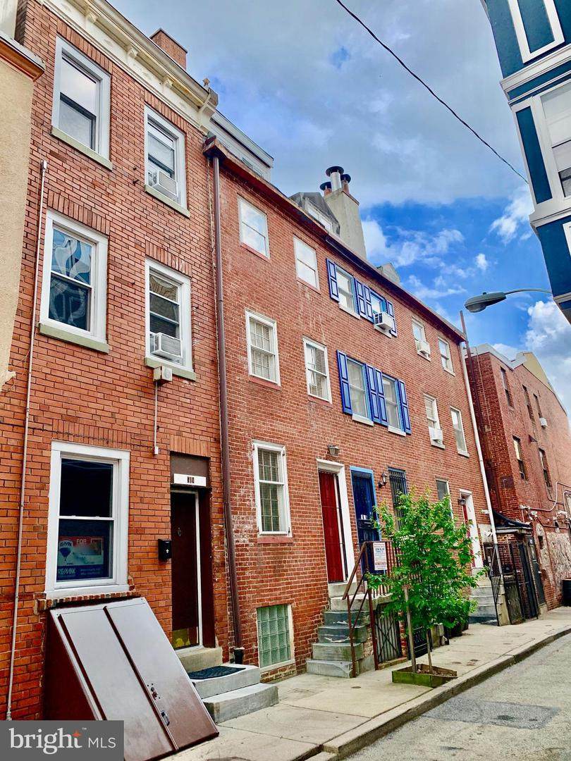 519 Leithgow Street - Photo 1
