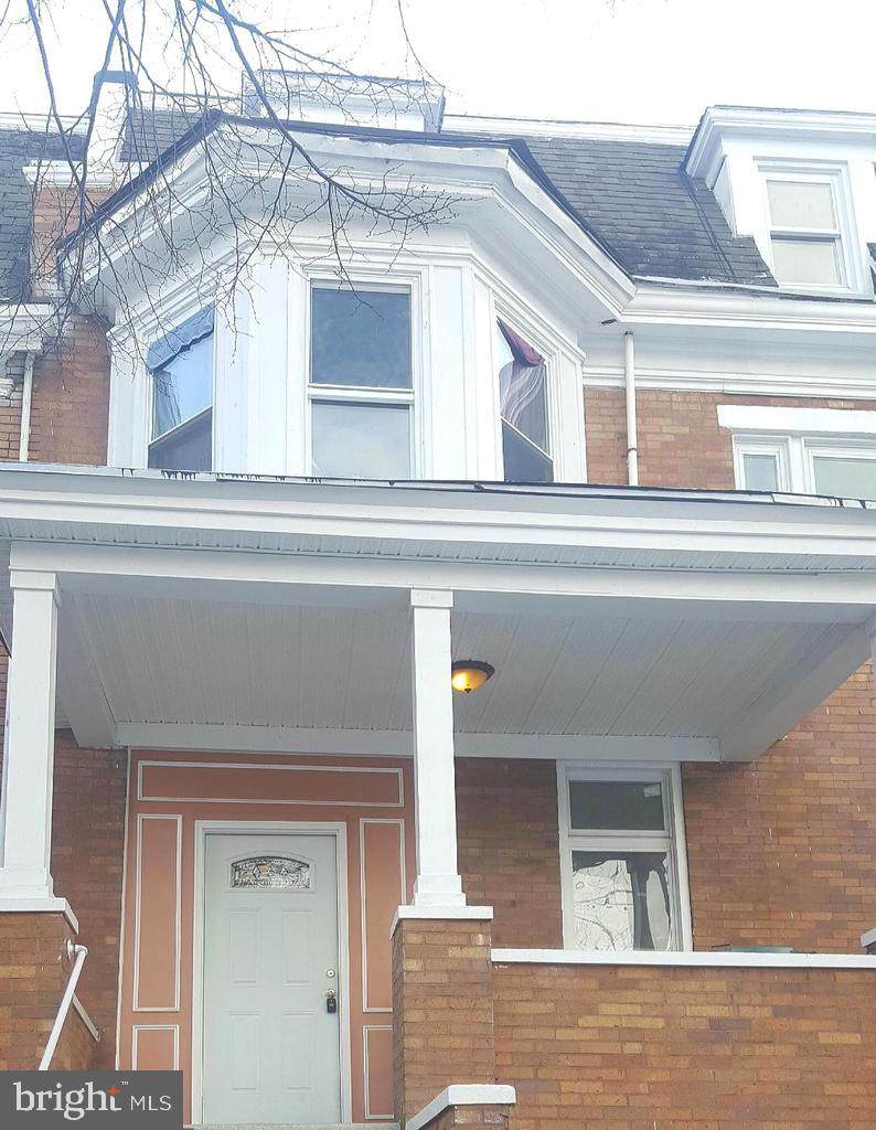 805 Brooks Lane - Photo 1
