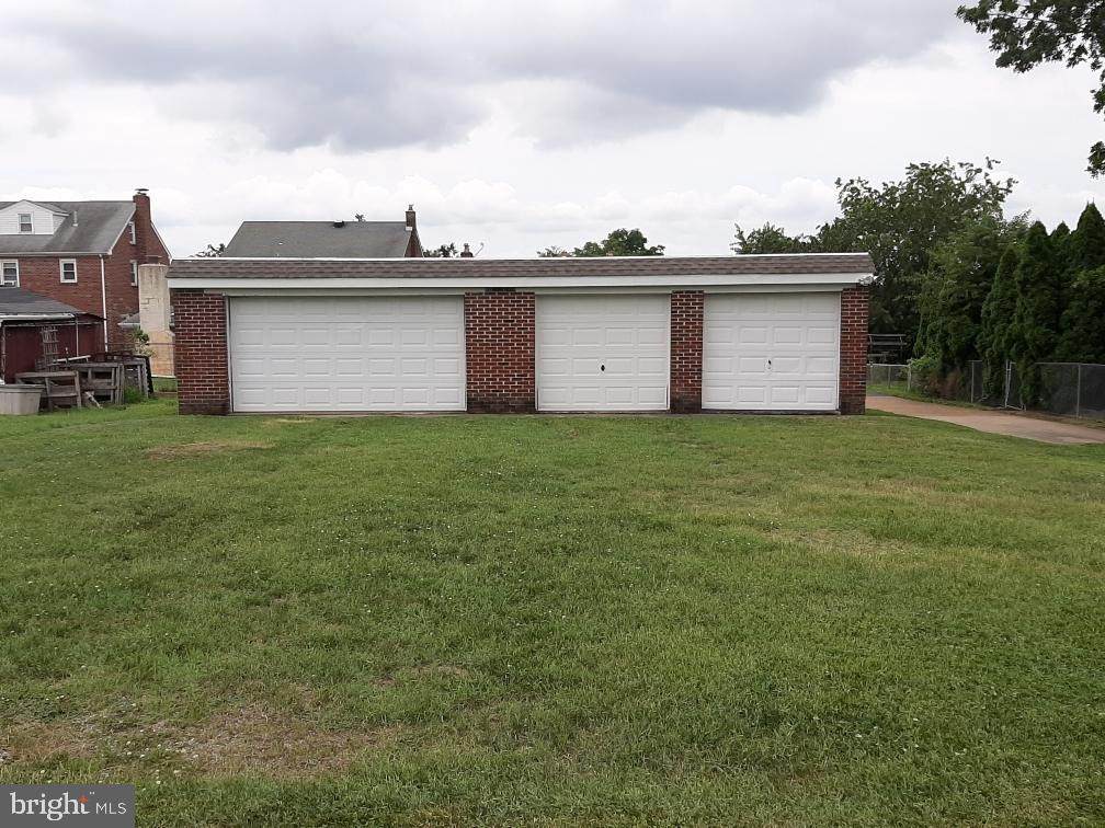 711 Rodney Street - Photo 1