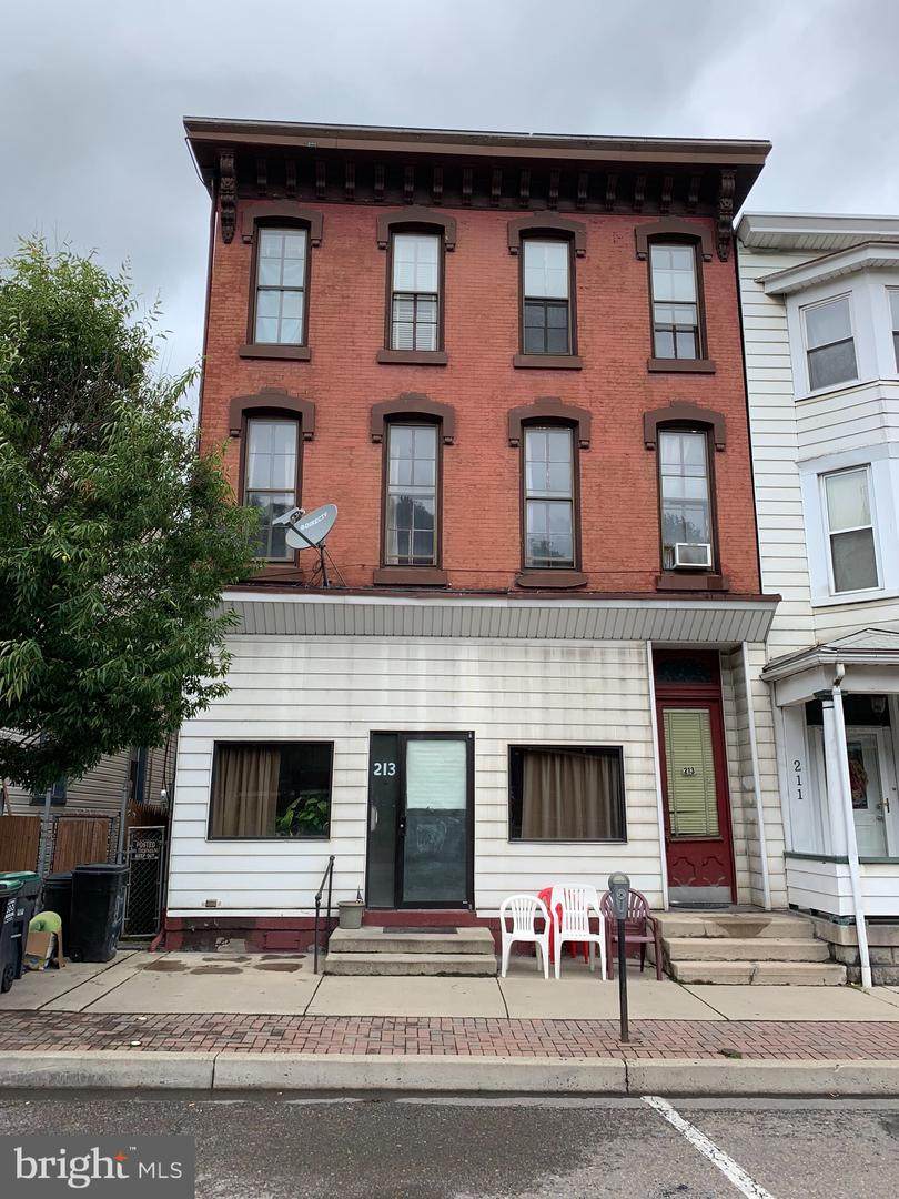 213 Broad Street - Photo 1