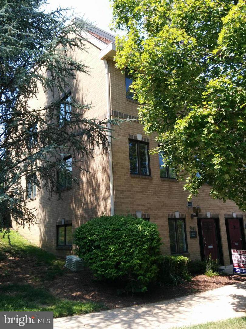 941-A Russell Avenue - Photo 1
