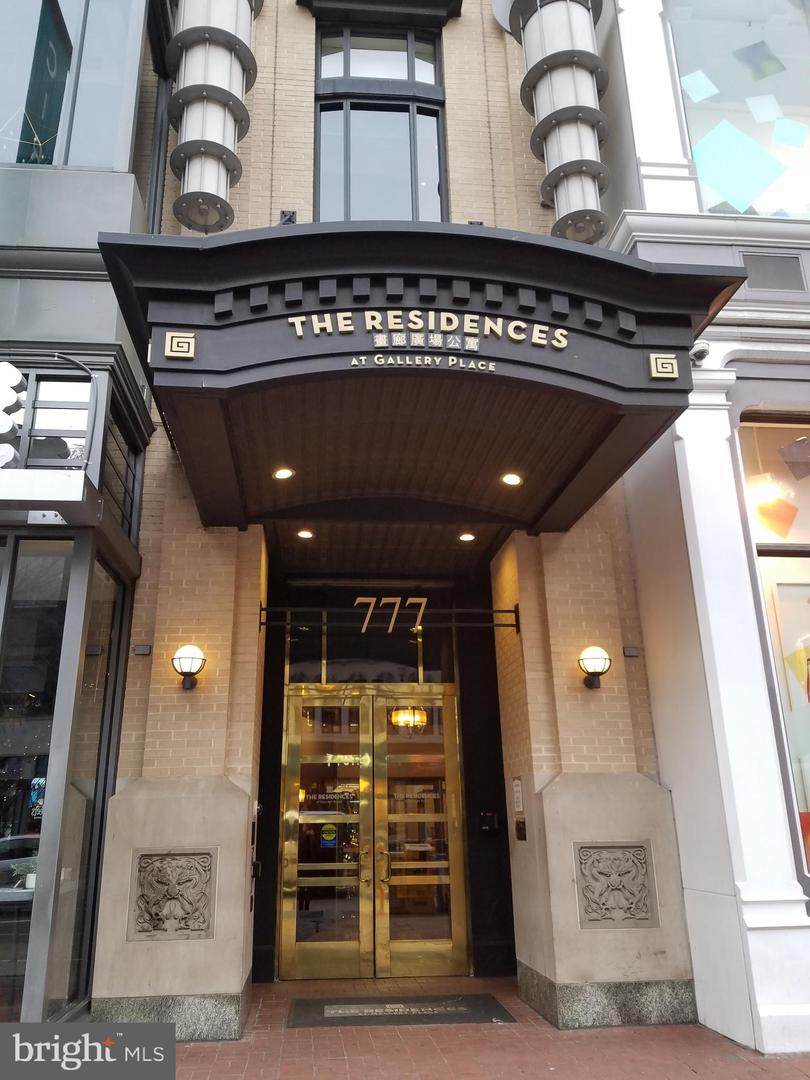 777 7TH Street - Photo 1