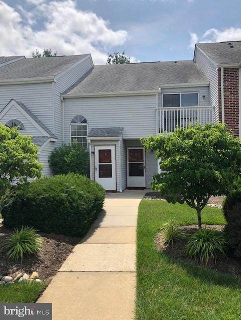 86 Pinewood Drive - Photo 1