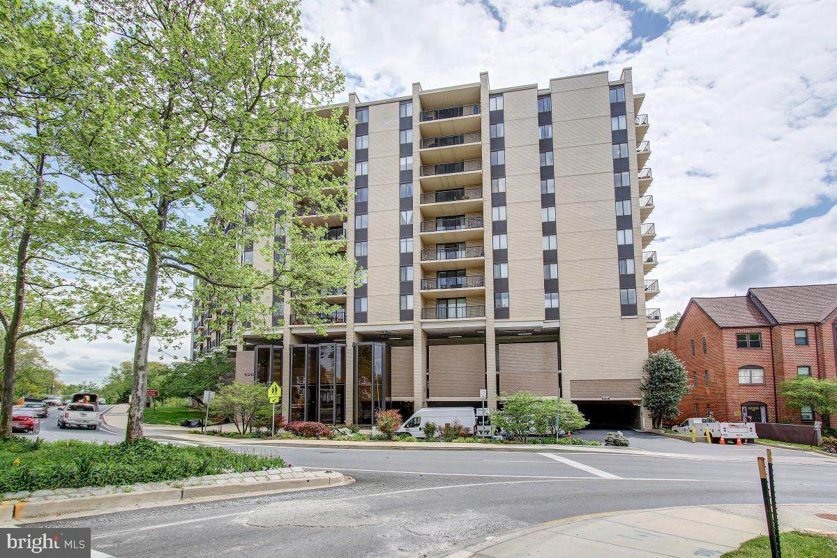 4242 East West Highway - Photo 1