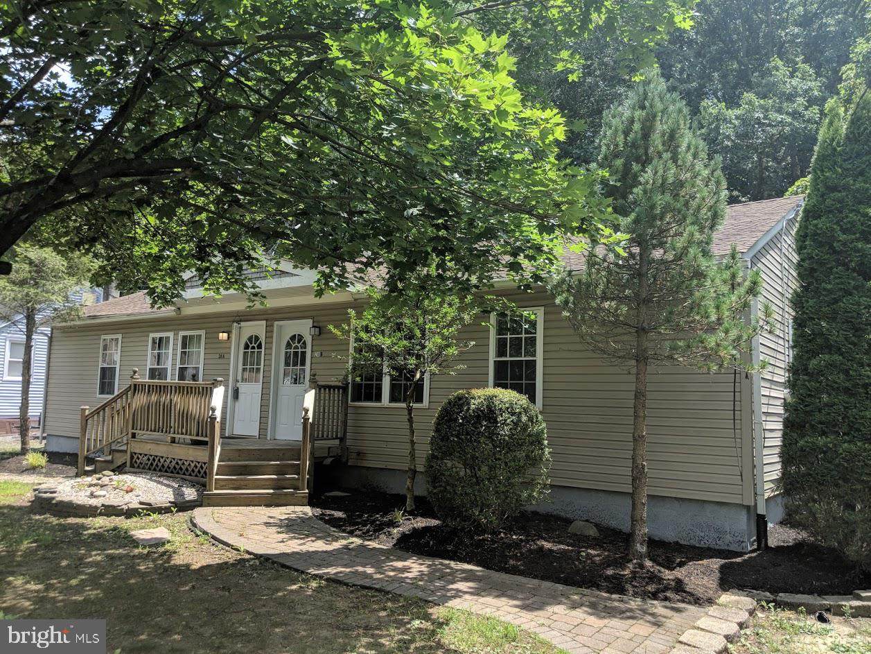 28 Oak Lane - Photo 1