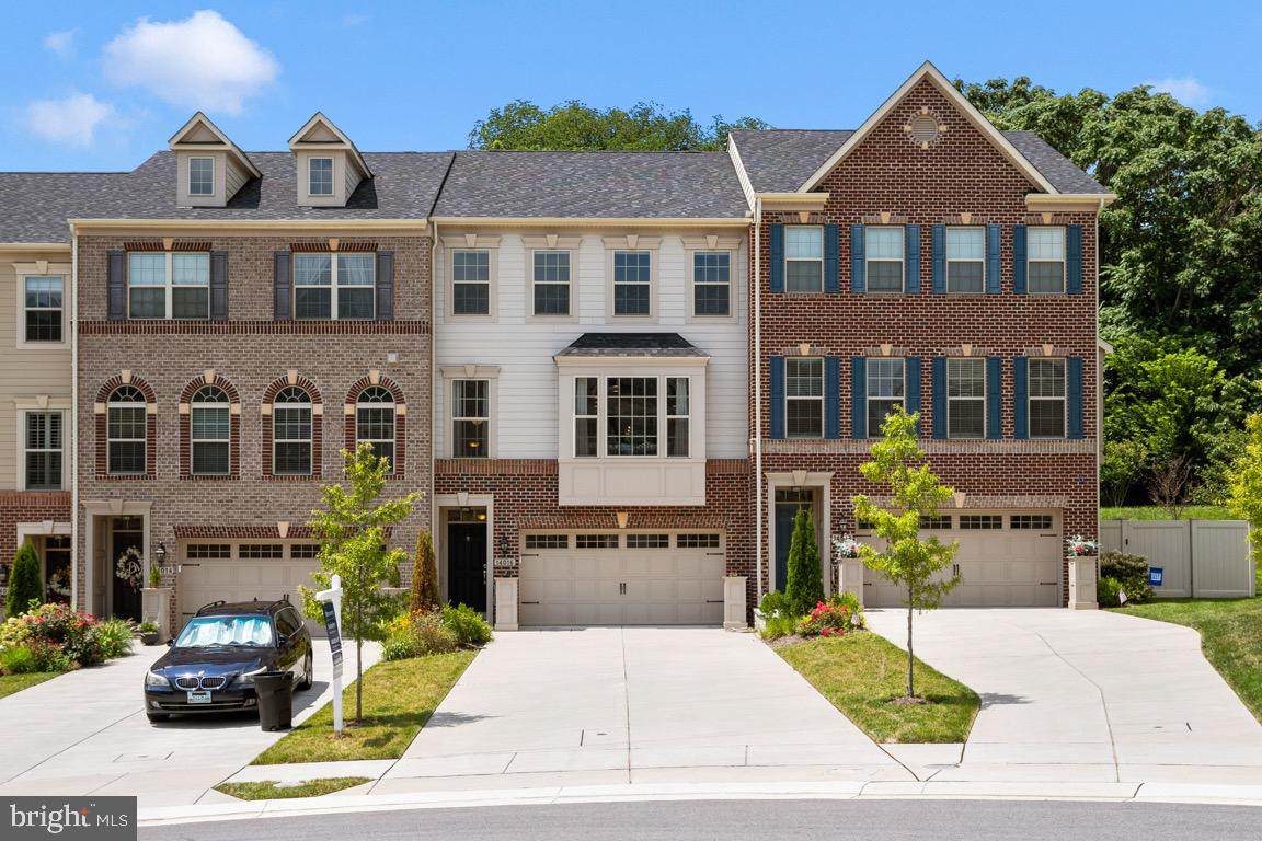 14016 Fox Hill Road - Photo 1