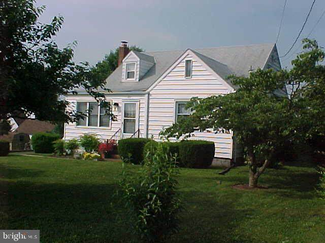 211 Fairground Road - Photo 1