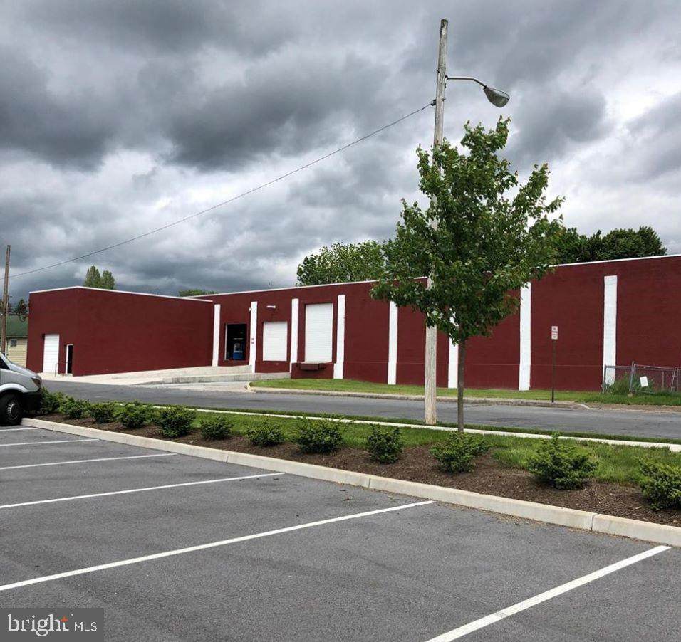 435 Franklin Street - Photo 1