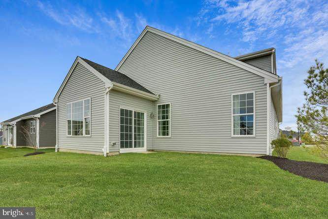 14 Flanders Drive - Photo 1