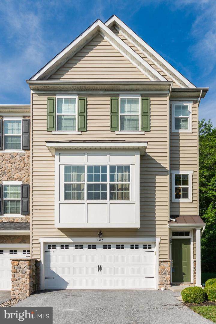 486 Jacobsen Drive - Photo 1