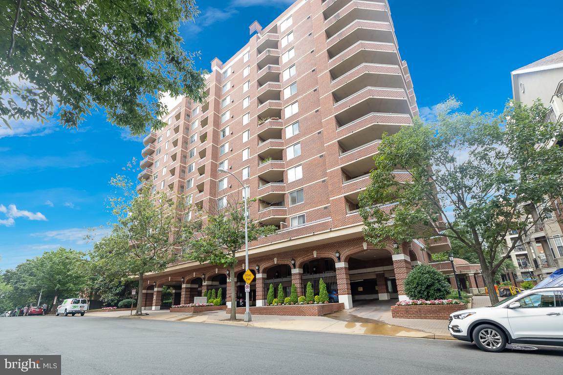 1276 Wayne Street - Photo 1