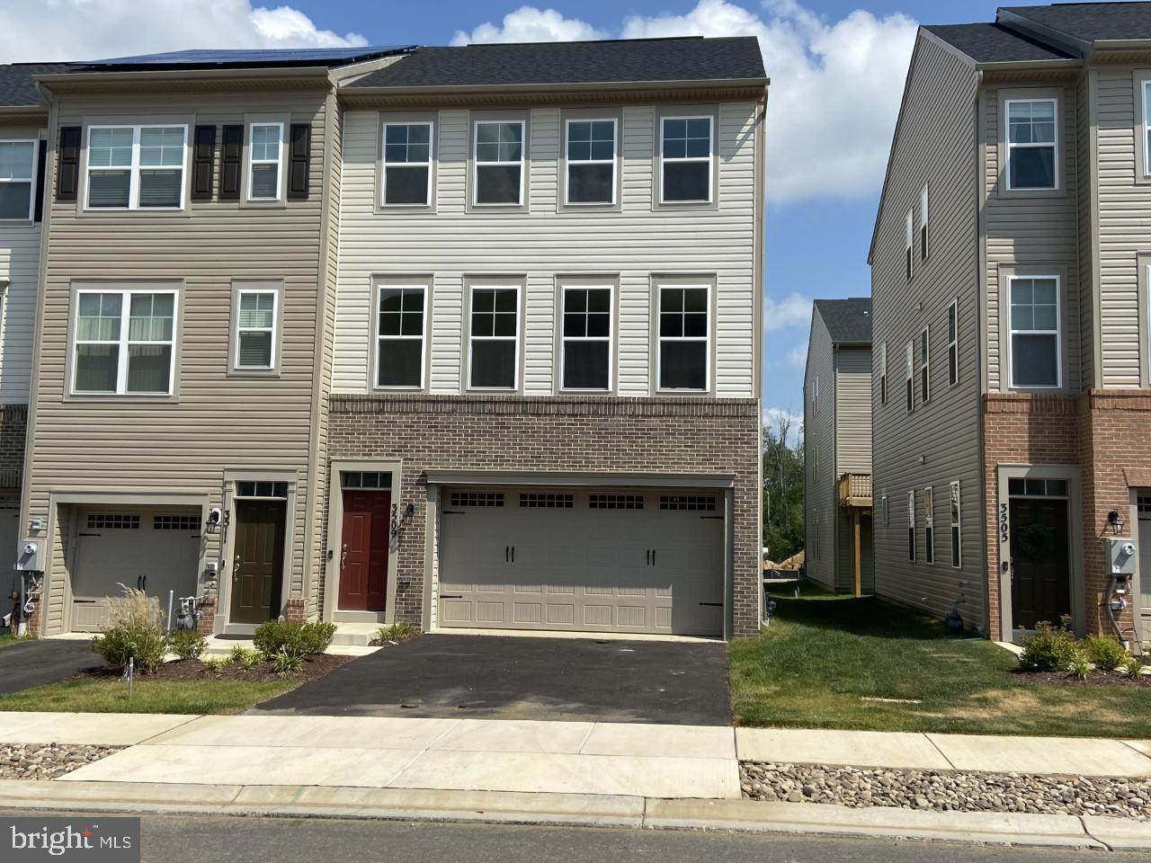 3509 Landing Way - Photo 1