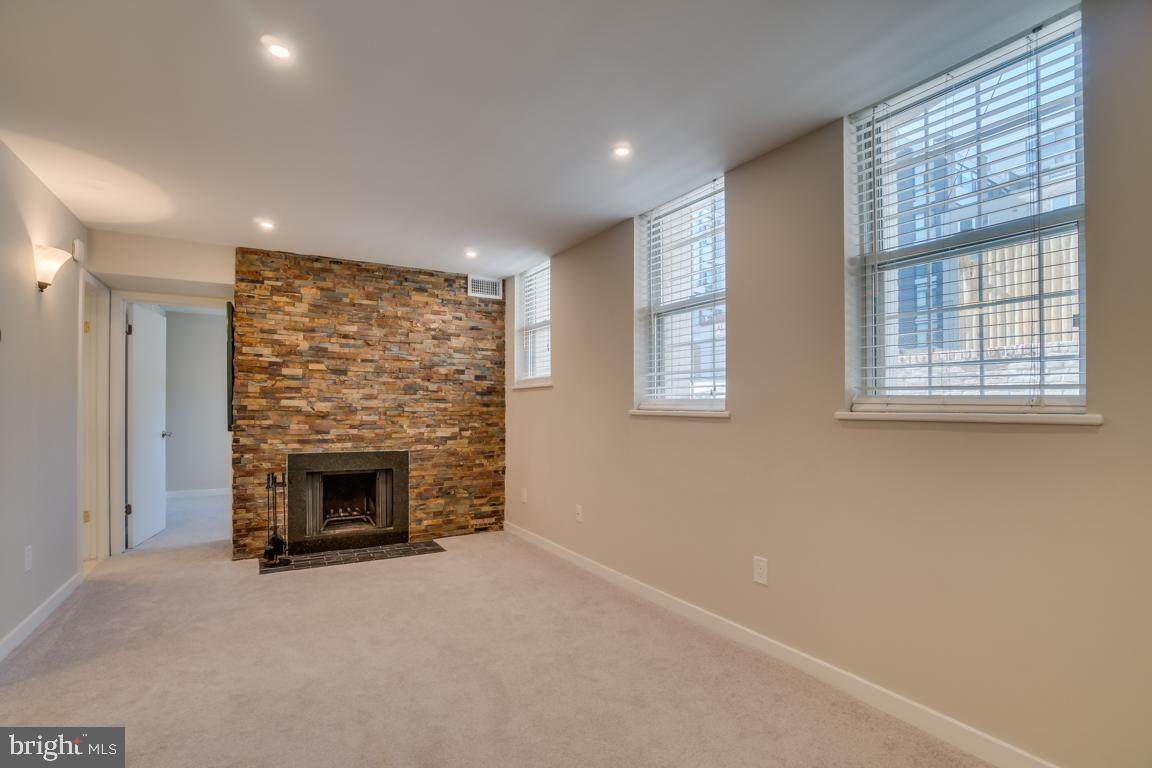 2114 N Street - Photo 1