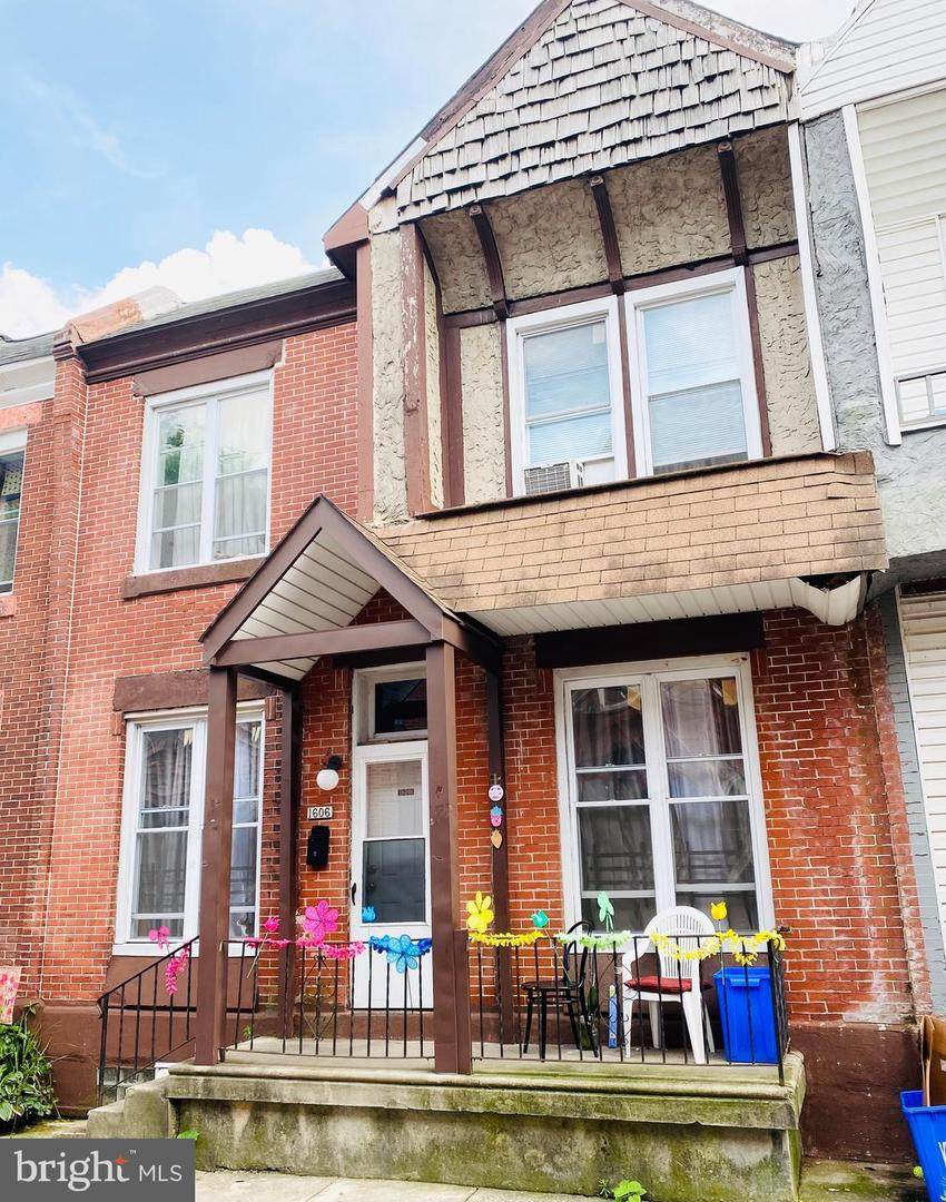 1606 Saint Paul Street - Photo 1