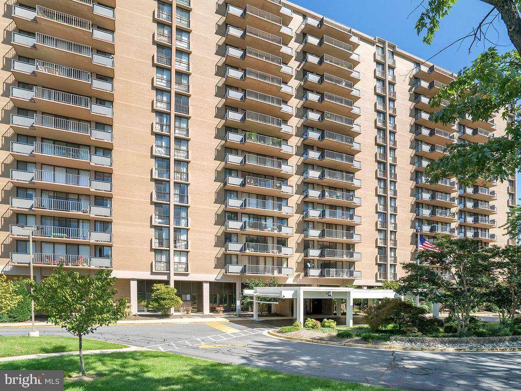 6100 Westchester Park Drive - Photo 1