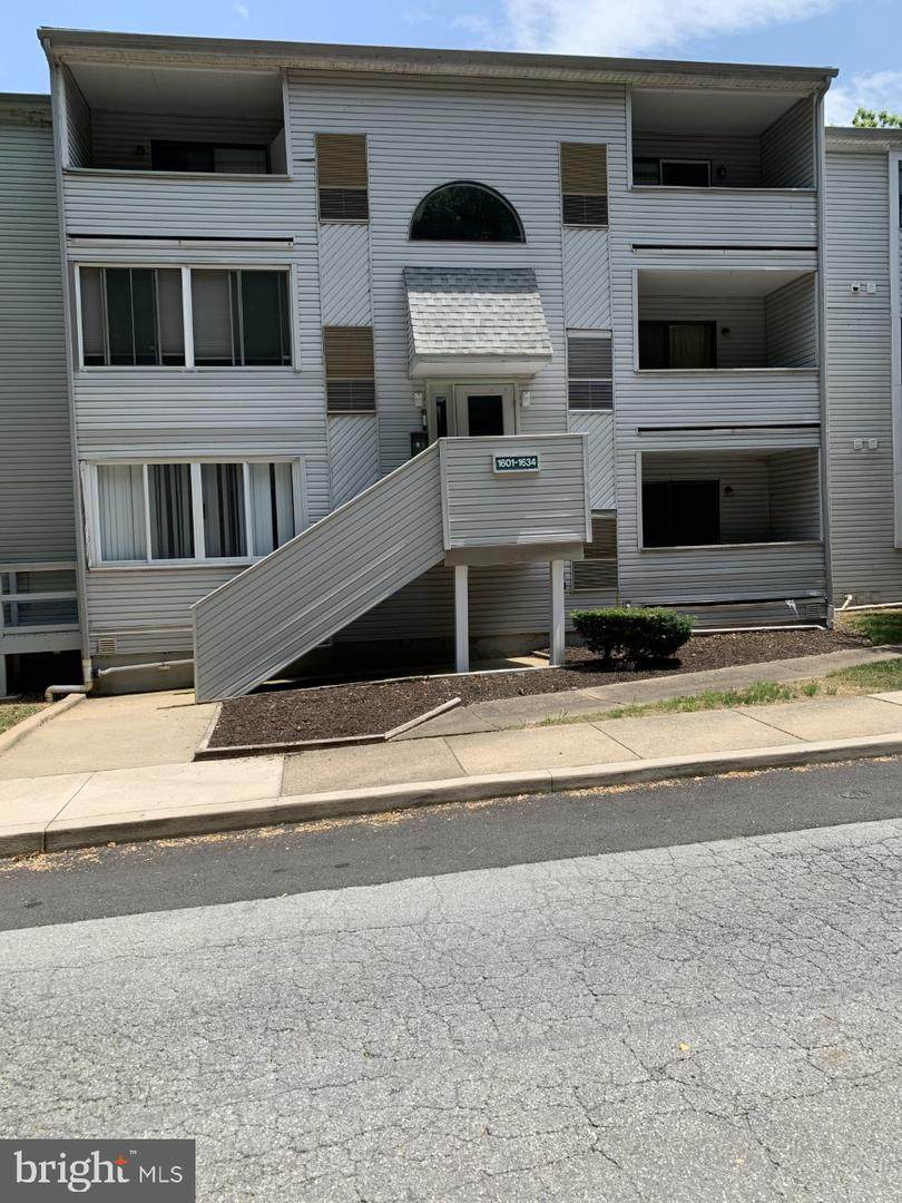 1634 Governor Circle - Photo 1