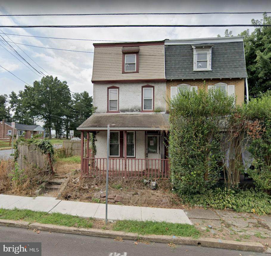 1156 Center Avenue - Photo 1