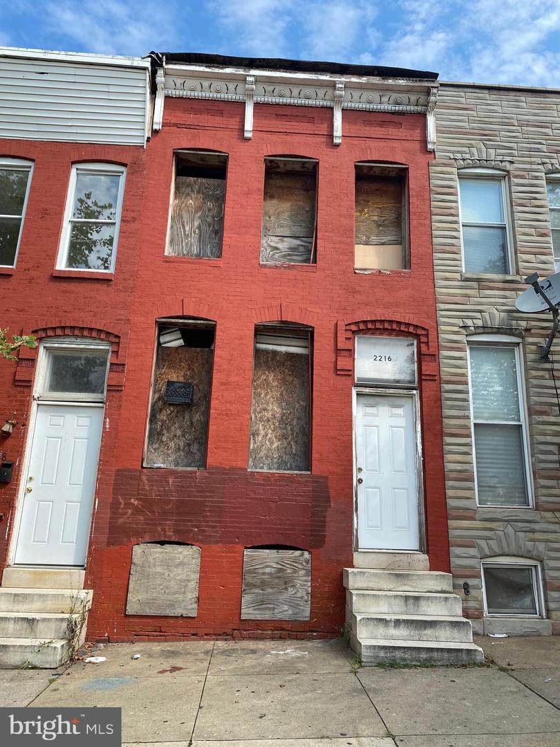 2216 Wilkens Avenue - Photo 1