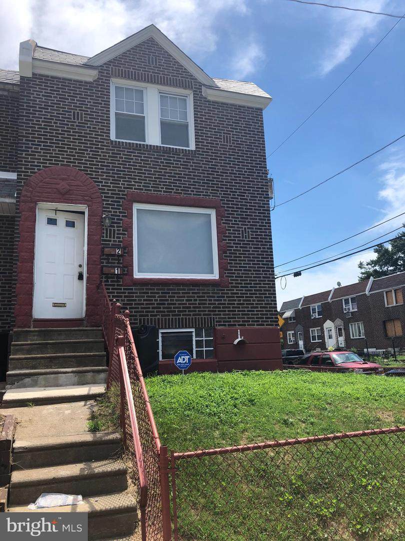 5401 Tackawanna Street - Photo 1