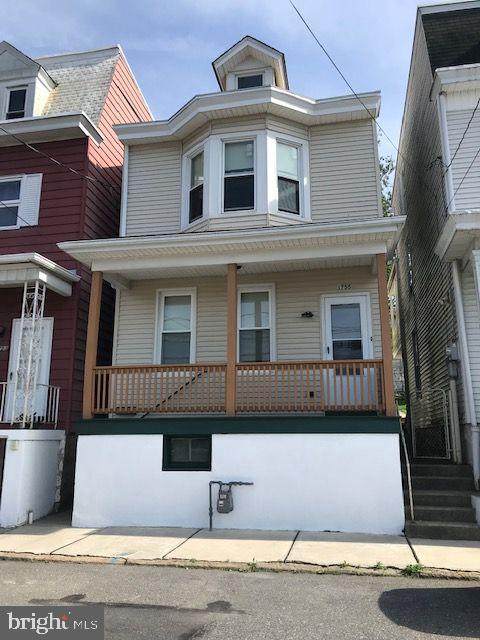 1755 W Norwegian St - Photo 1