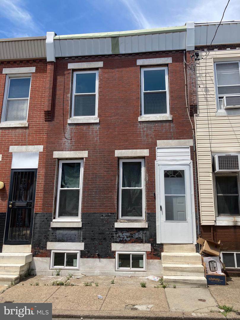 2312 Hutchinson Street - Photo 1