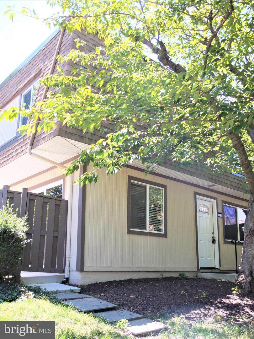 3926 Mariposa Place - Photo 1