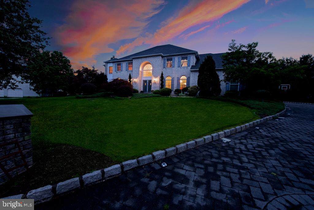 3 Rutland Court - Photo 1