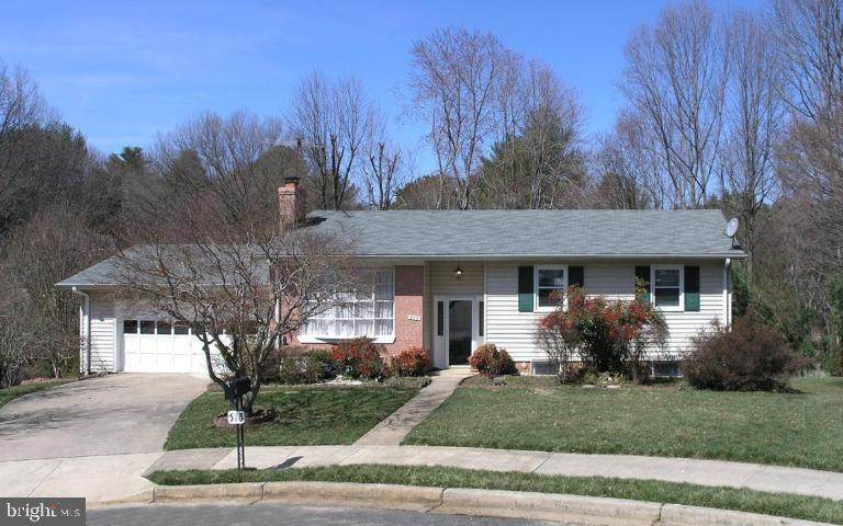 513 Heritage Lane - Photo 1