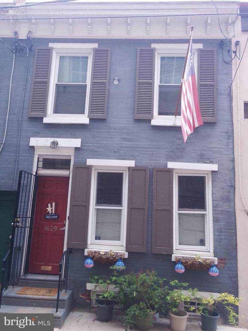1629 Addison Street - Photo 1