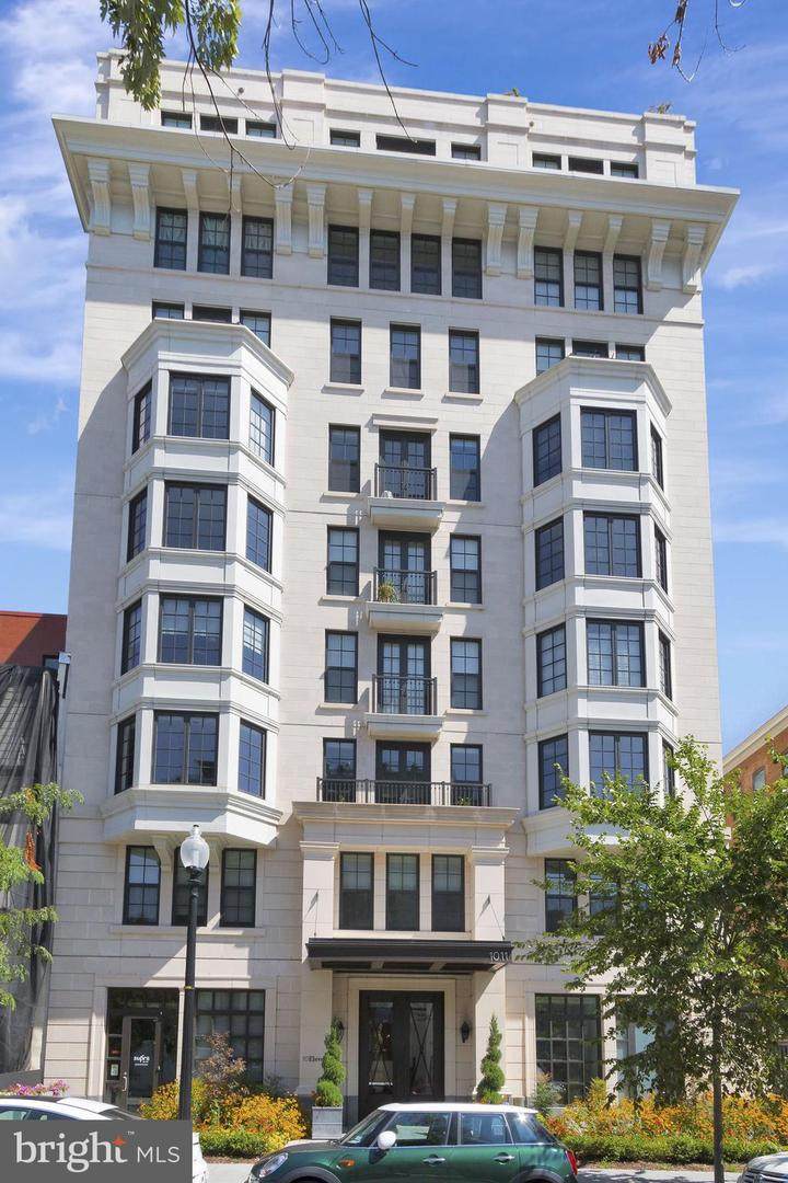 1011 M Street - Photo 1