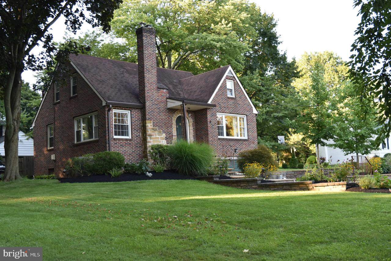 102 Gail Road - Photo 1