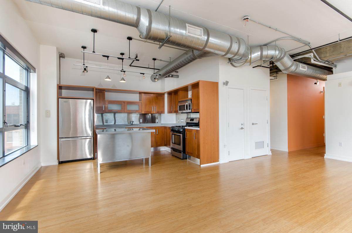 1400 Church Street - Photo 1