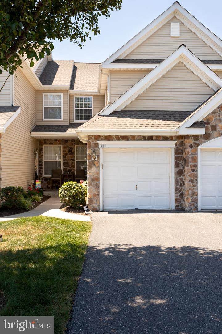 1206 Chatham Drive - Photo 1