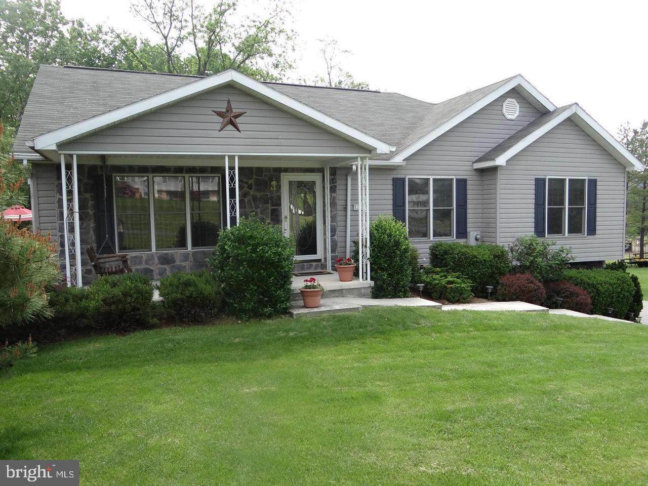 1032 Upland Drive - Photo 1