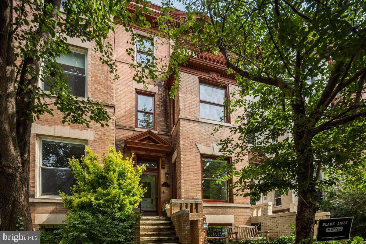 1747-L Kilbourne Place - Photo 1