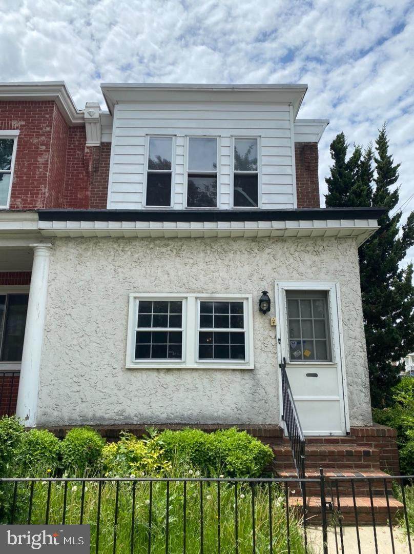 4400 Unruh Avenue - Photo 1