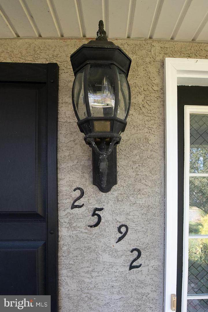 2592 Donald Drive - Photo 1