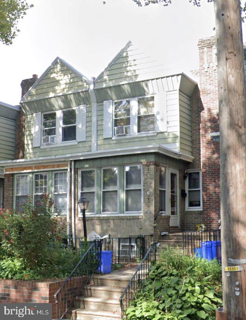 4127 Stirling Street - Photo 1