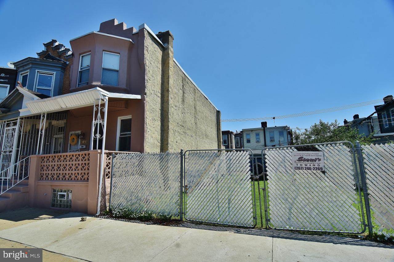 3717 8TH Street - Photo 1