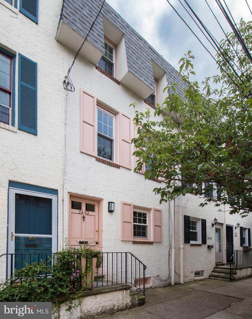 2410 Aspen Street - Photo 1